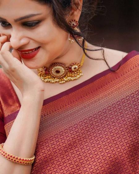 Suhani Lichi Silk Organic Banarasi Wedding Saree Catalog